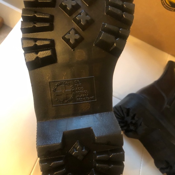 Dr. Martens
Women's Jadon Platform Combat Boots - Picture 5 of 6